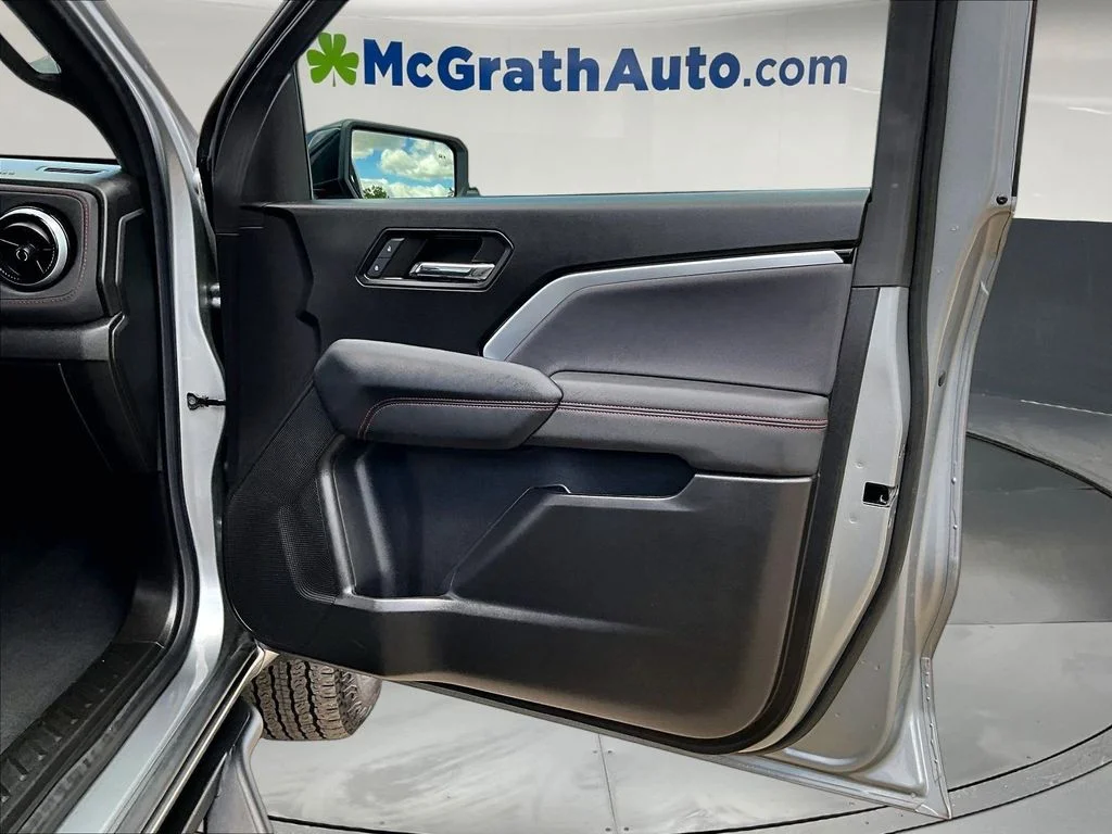 Certified Used 2024 Gray Chevrolet Z71 image 31