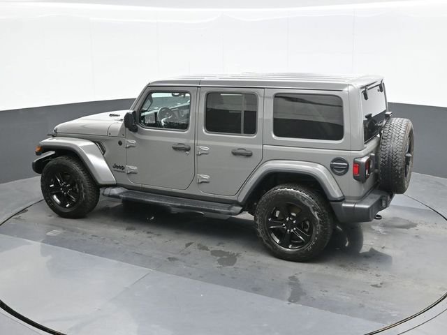 Used 2021 Gray Jeep Unlimited Sahara Altitude image 11
