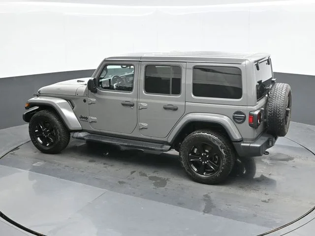 Used 2021 Gray Jeep Unlimited Sahara Altitude image 11