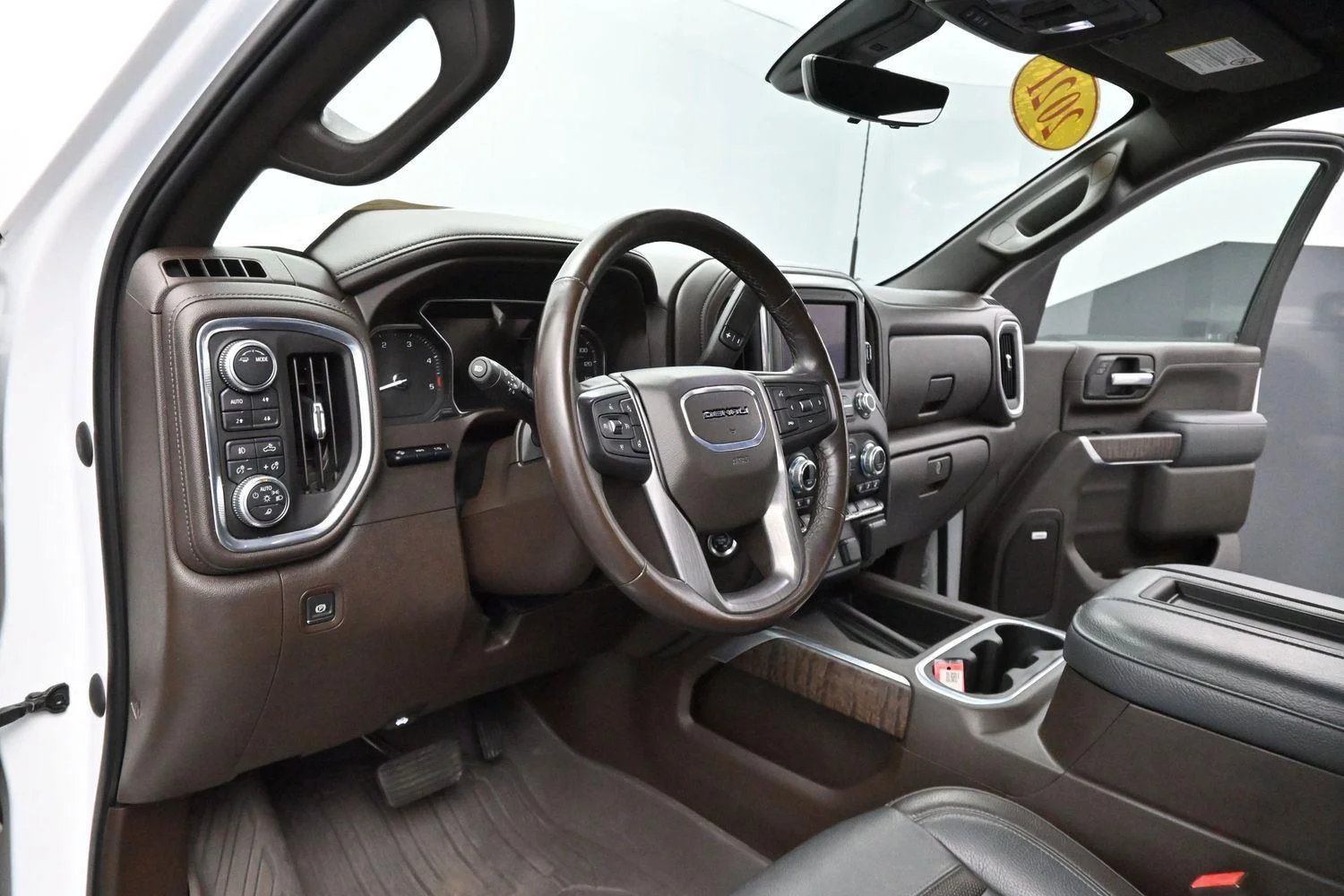 Used 2021 SUMMIT WHITE GMC Denali image 16