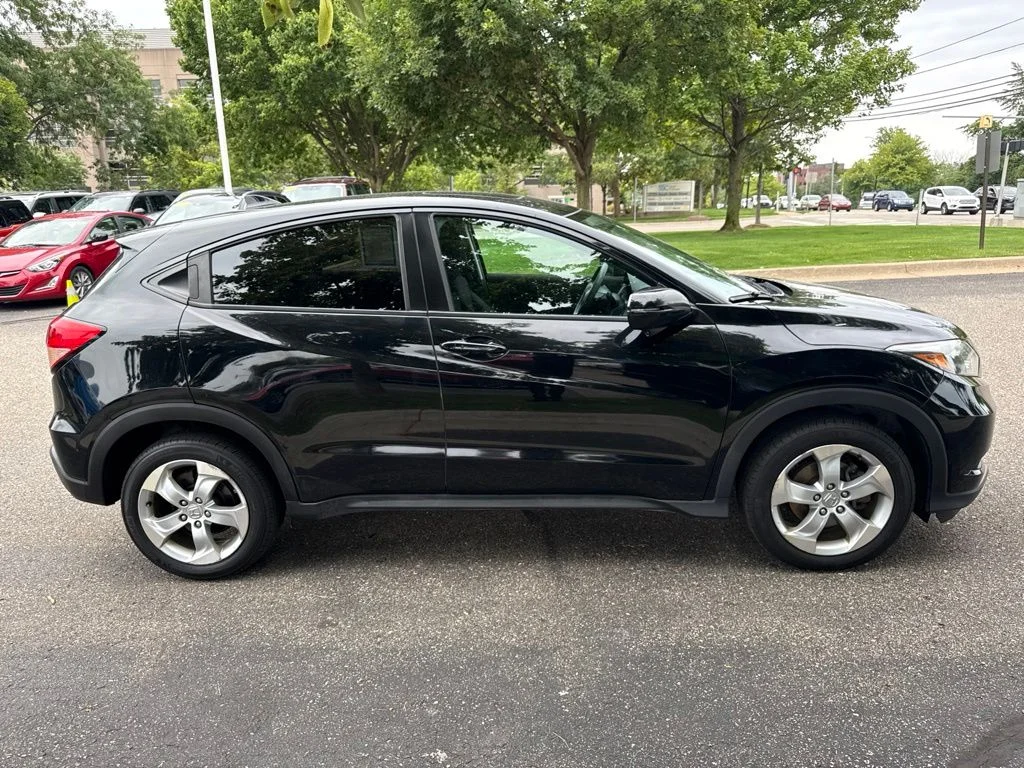 Used 2016 Crystal Black Pearl Honda EX image 7