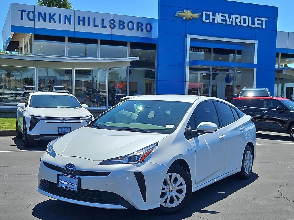 Used 2021 Pearl Toyota L image 2