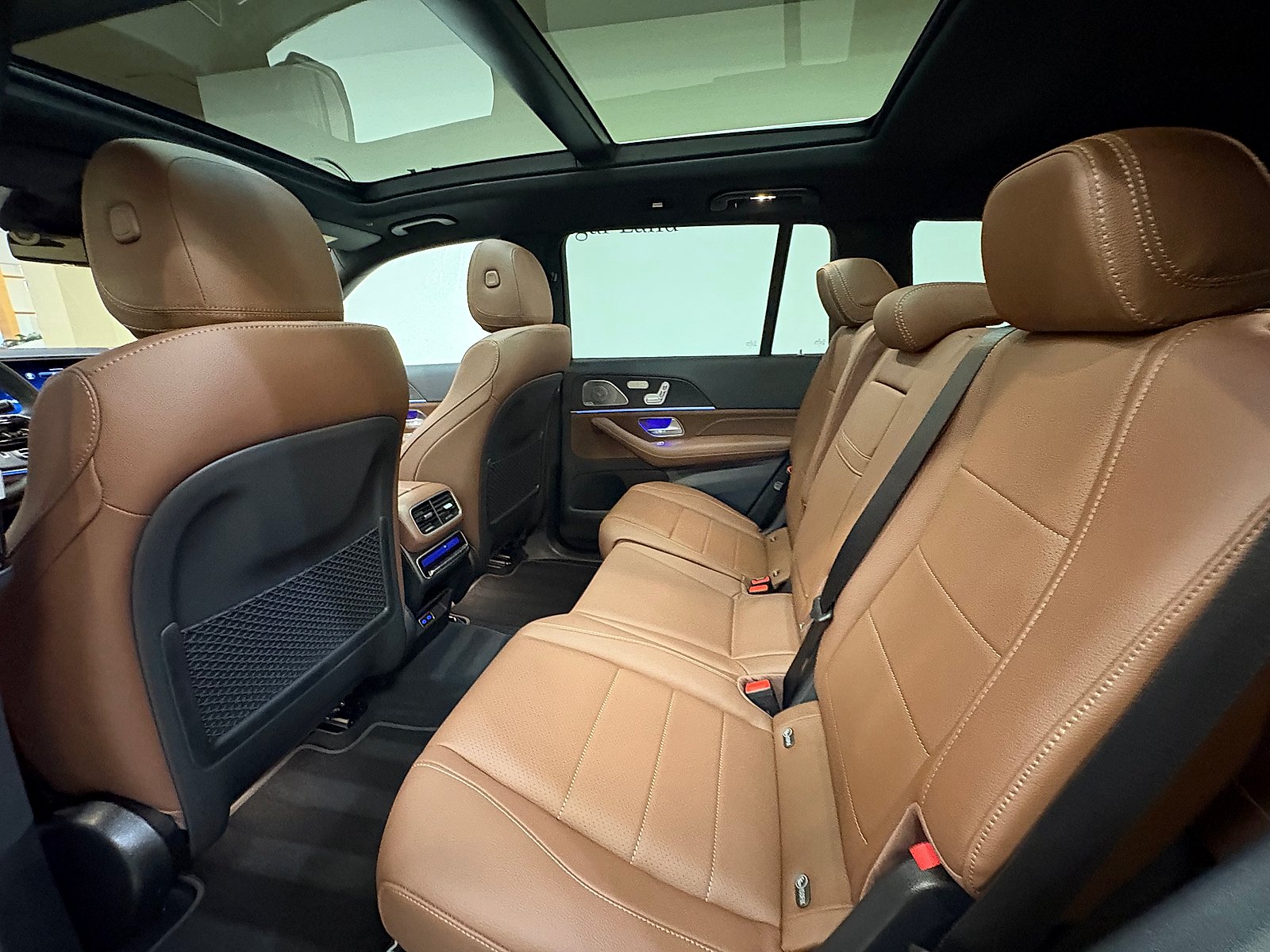 New 2026 Obsidian Black Metallic Mercedes-Benz 4MATIC® image 28