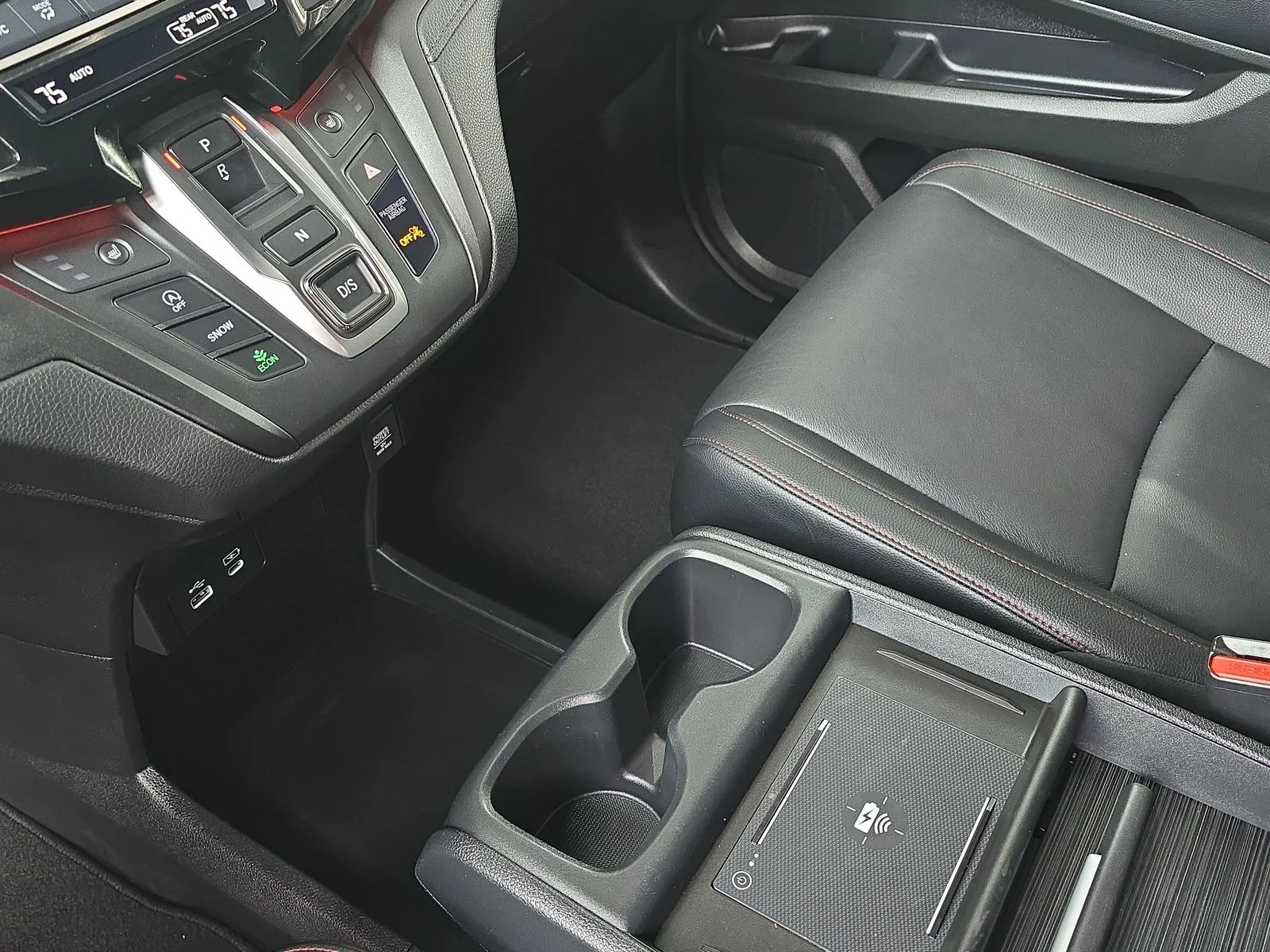 2025 Honda Odyssey Sport L - Photo 24