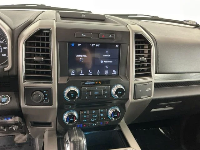 Used 2018 Magnetic Ford Lariat image 18