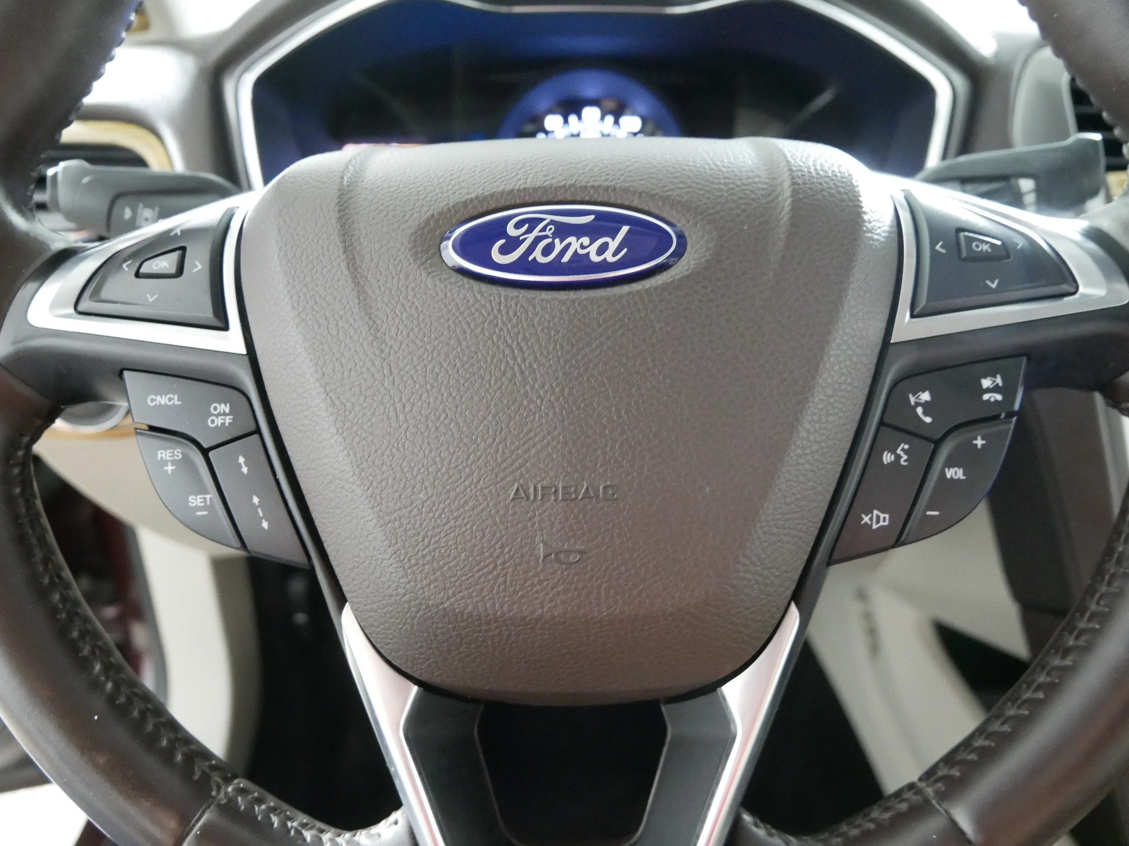 Used 2017 Burgundy Velvet Metallic Tinted Clearcoat Ford Titanium image 25