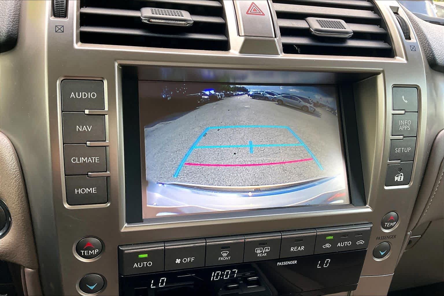 Used 2018 Silver Lining Metallic Lexus Premium image 26