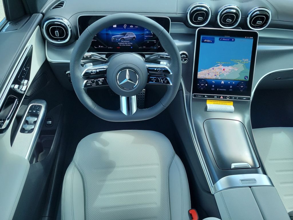 New 2026 Polar White Mercedes-Benz GLC 300 image 14