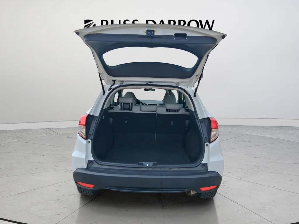 Used 2022 White Honda LX image 30