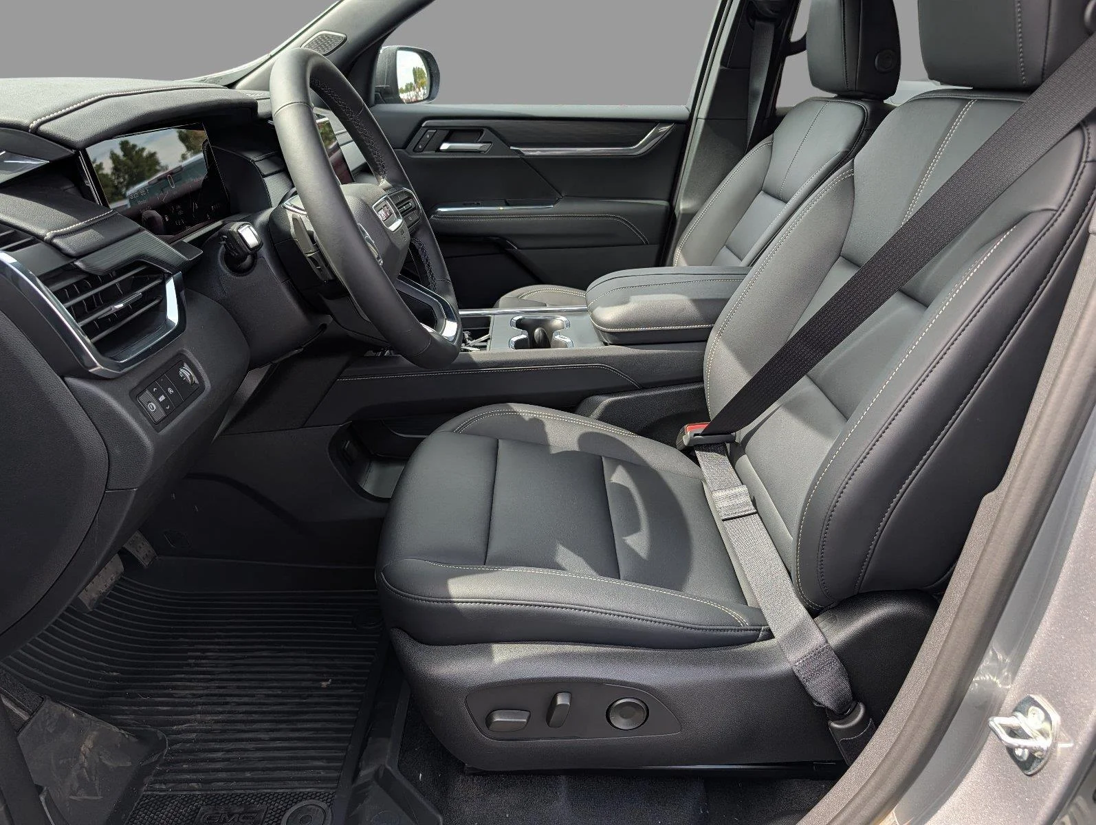New 2027 Sterling Metallic GMC Elevation image 10