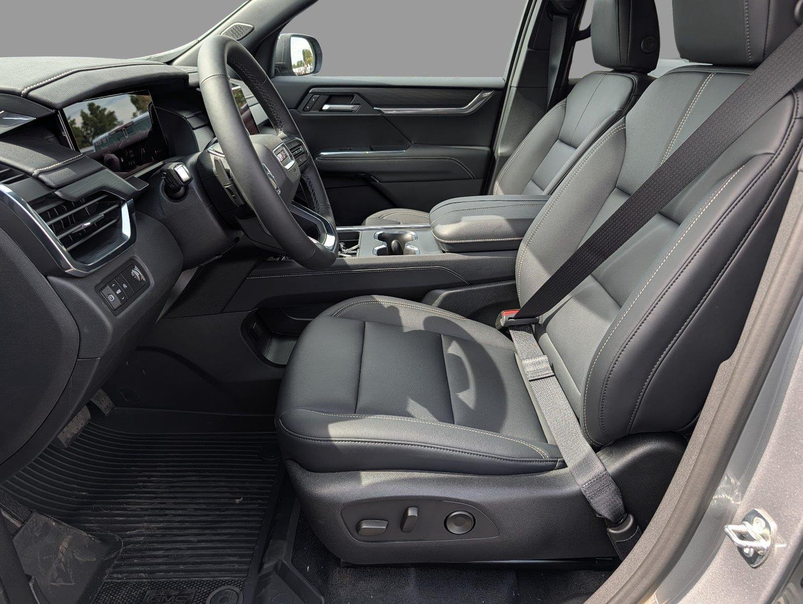 New 2027 Sterling Metallic GMC Elevation image 10