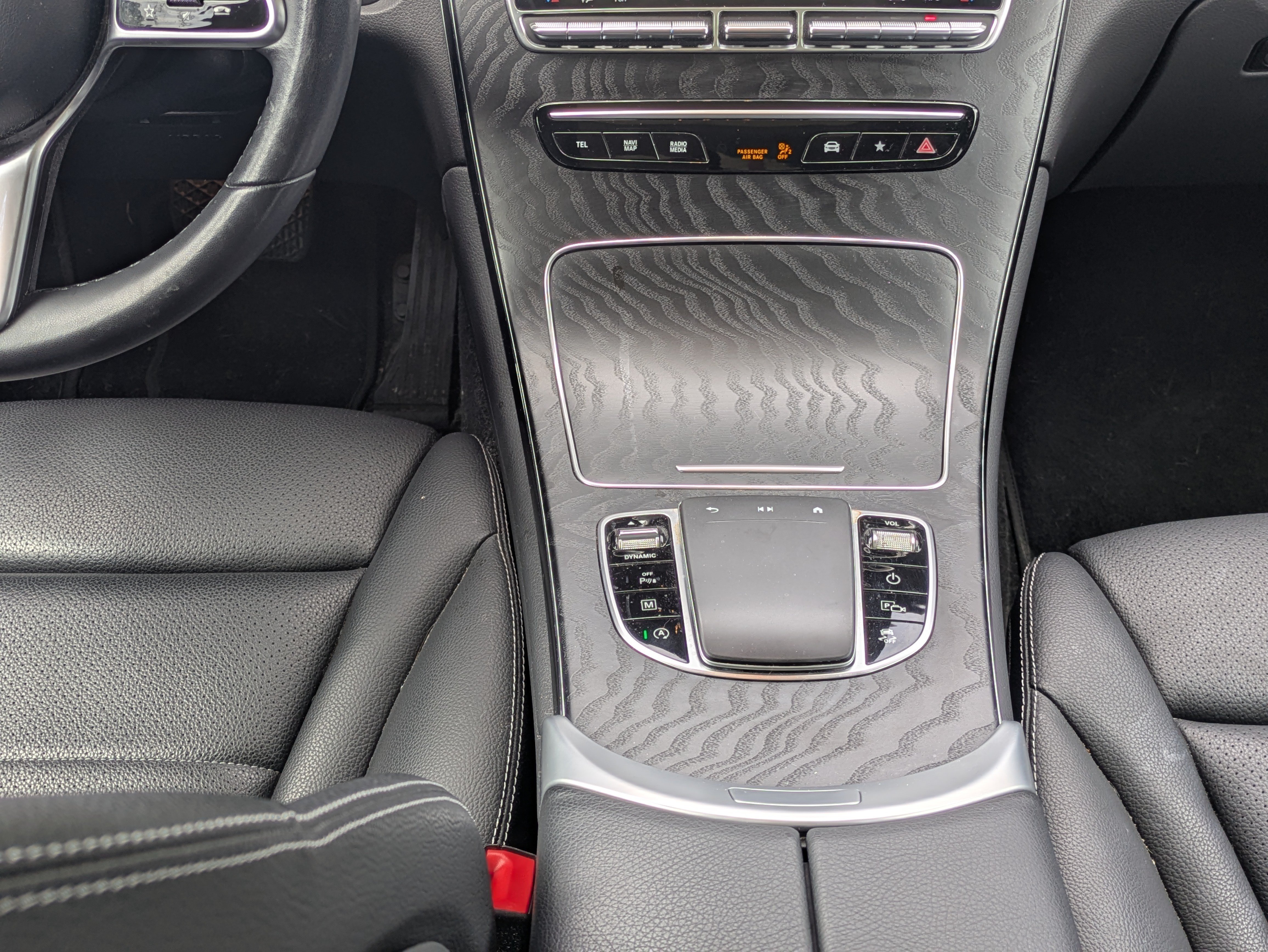 Certified Used 2022 Black Mercedes-Benz GLC 300 image 18