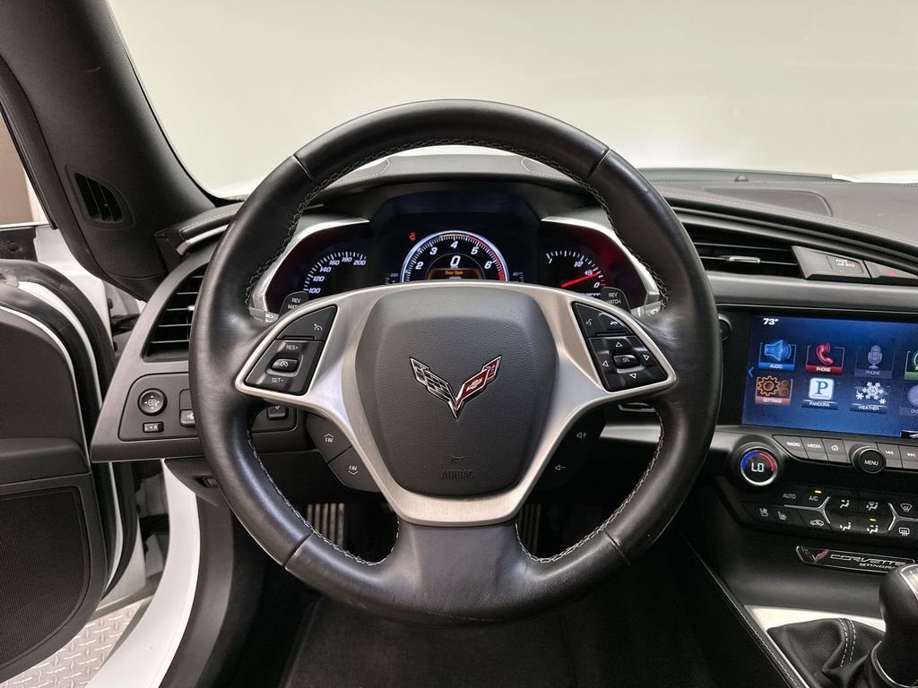 Used 2014 Arctic White Chevrolet Base image 27