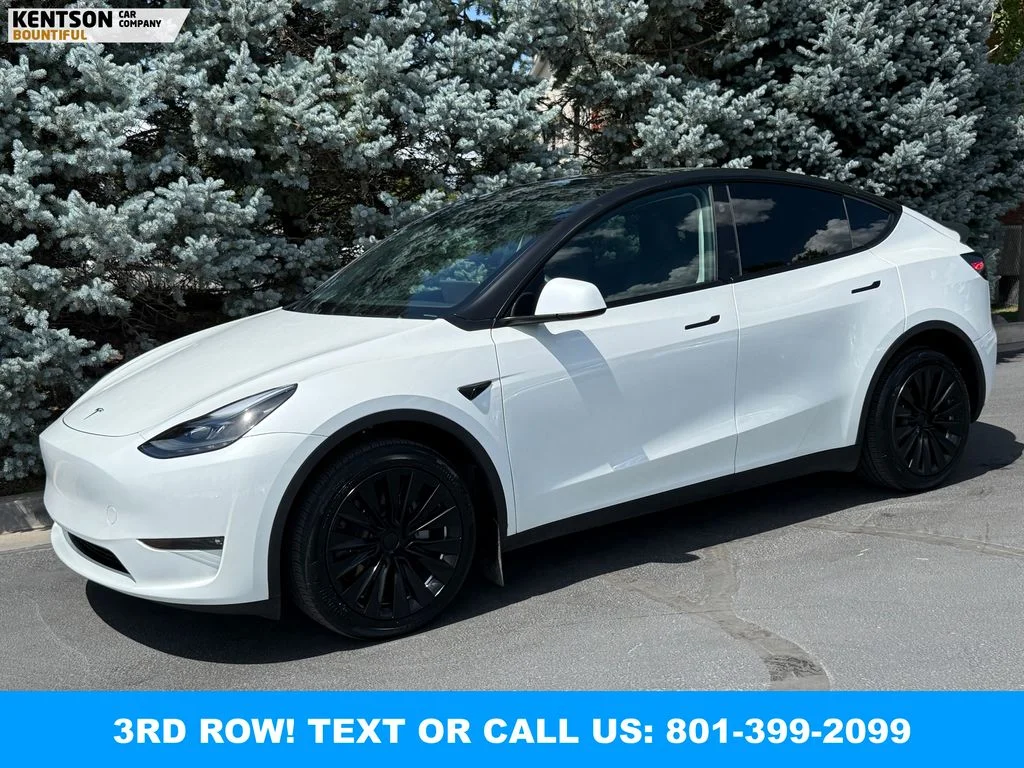 2024 Tesla Model Y Long Range Dual Motor All-Wheel Drive's photo