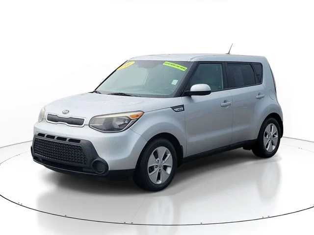 Used 2016 Silver Kia Base image 3