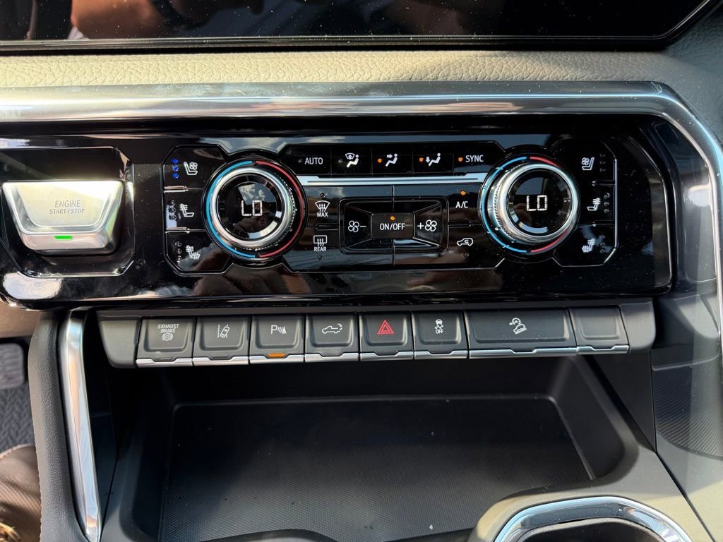 2026 GMC Sierra 2500HD Denali - Photo 9