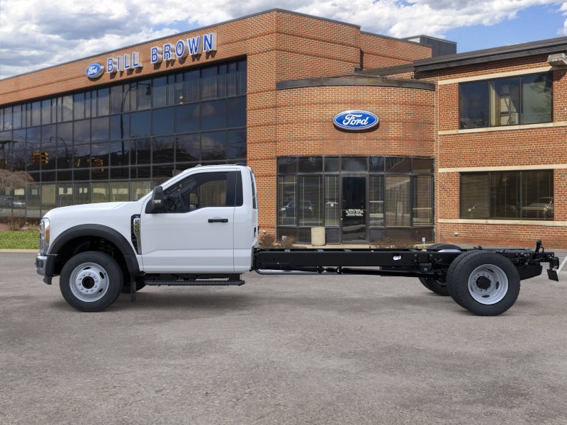 New 2025 Oxford White Ford XL image 3