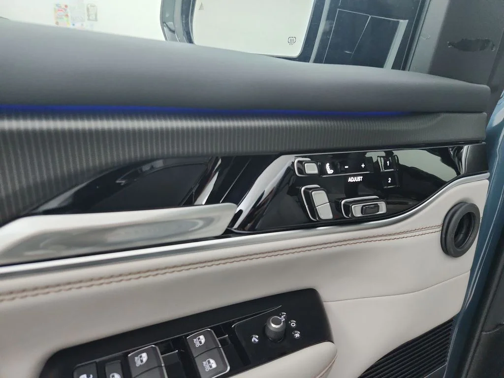 New 2026 Steel Blue Jeep Summit Obsidian image 19