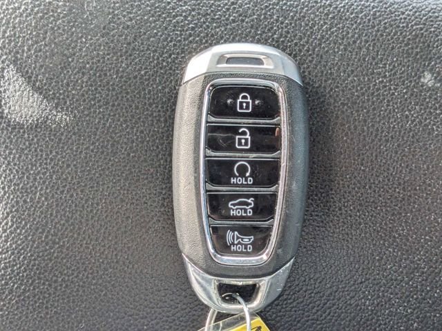 Used 2022 Red Hyundai SEL image 30