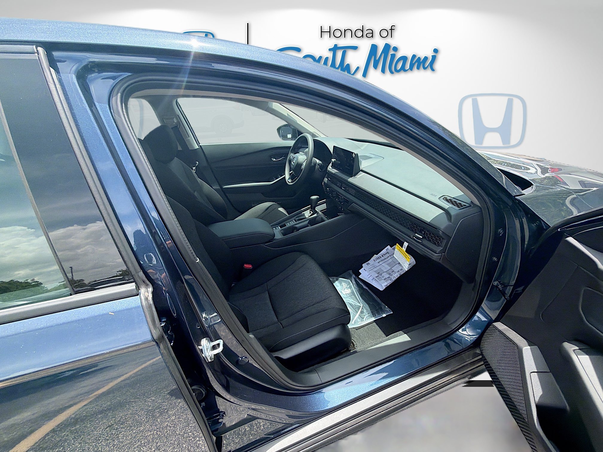 New 2026 Canyon River Blue Metallic Honda SE image 23