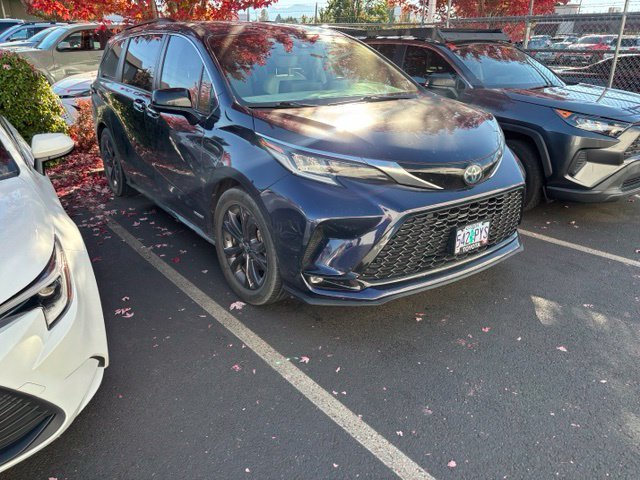 2021 Toyota Sienna XSE