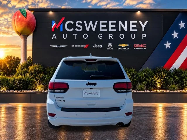 Used 2020 White Jeep Altitude image 4