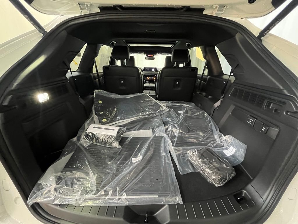 New 2026 White Mazda 3.3 Turbo S Premium Plus image 27