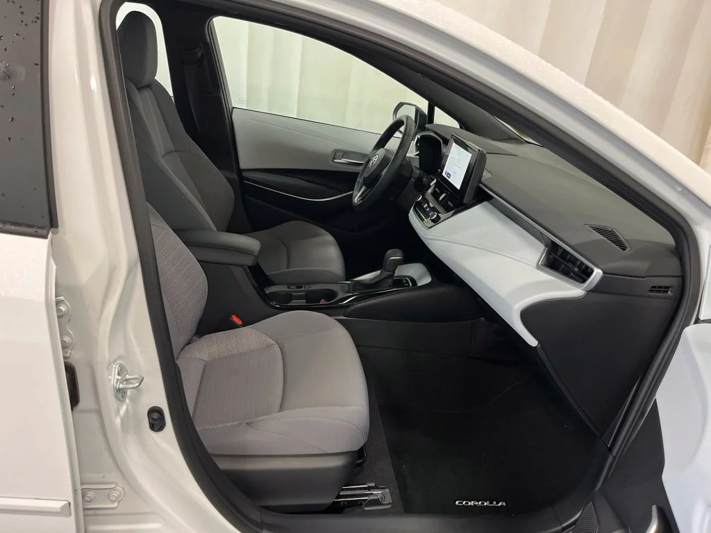 Used 2023 White Toyota SE image 20