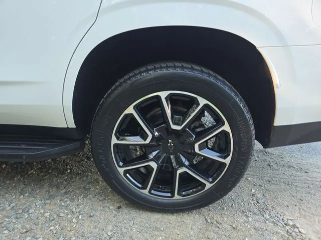Used 2024 White Chevrolet RST image 36