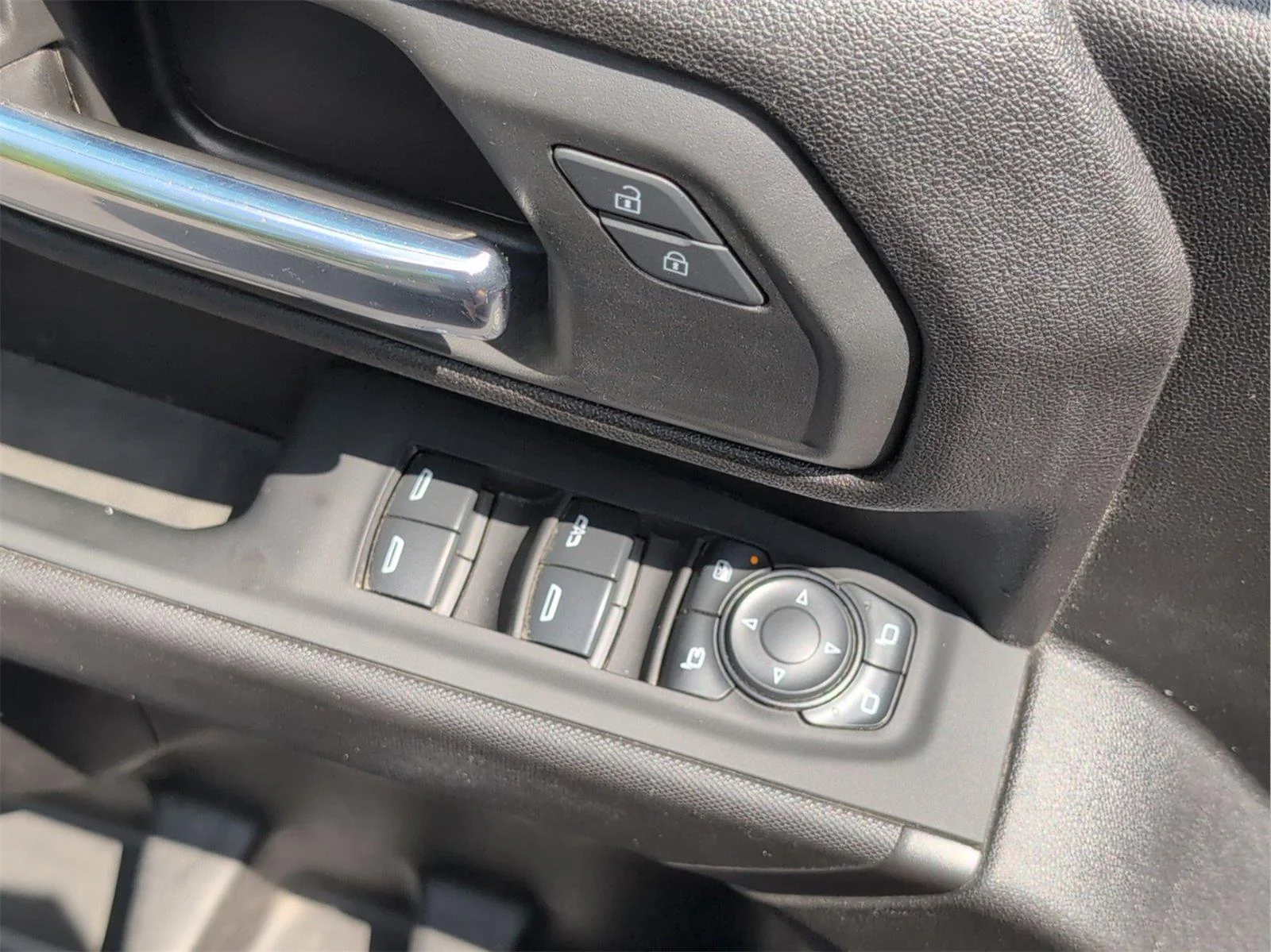 Used 2024 Sterling Gray Metallic Chevrolet Custom image 20
