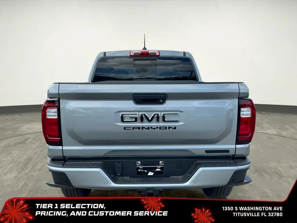 New 2026 Sterling Metallic GMC Elevation image 6