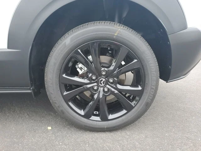 New 2026 Ceramic Metallic Mazda 2.5 S Select Sport AWD image 18
