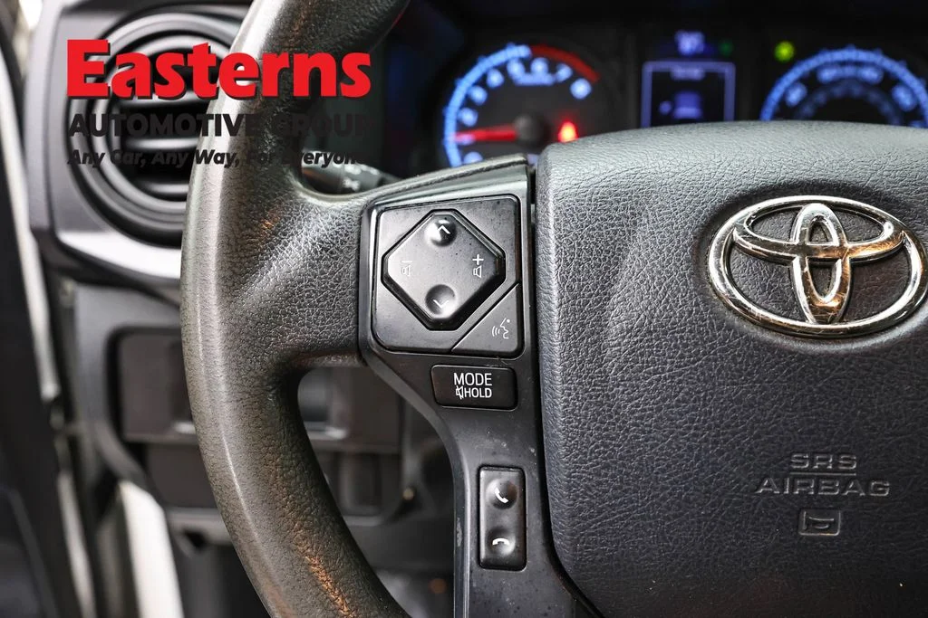 Used 2019 White Toyota SR image 14