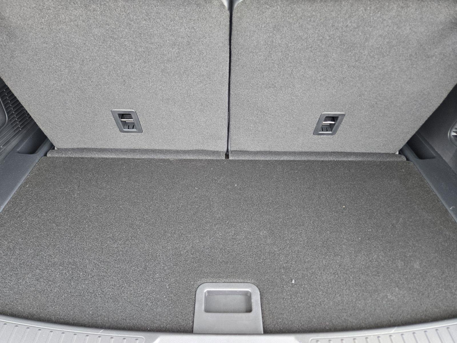 New 2026 Agate Black Metallic Ford Tremor® image 21