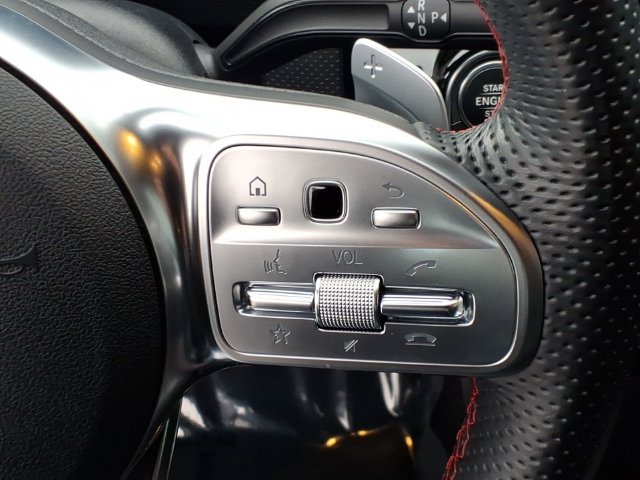 Certified Used 2022 White Mercedes-Benz CLA 250 image 10