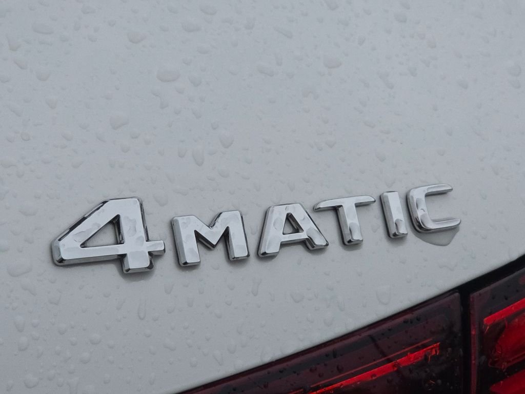 New 2026 Polar White Mercedes-Benz GLA 250 image 5