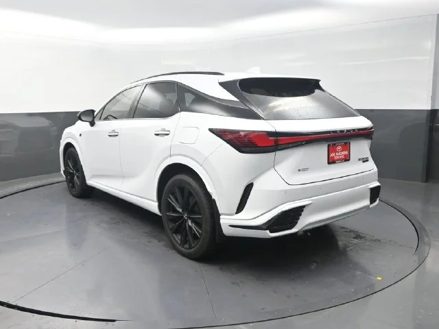 Used 2024 White Lexus 500h F SPORT Performance image 6