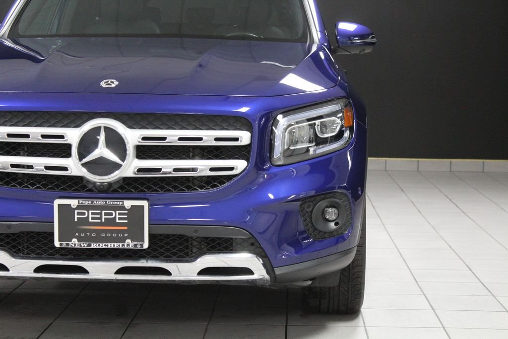 Certified Used 2023 Blue Mercedes-Benz GLB 250 image 5