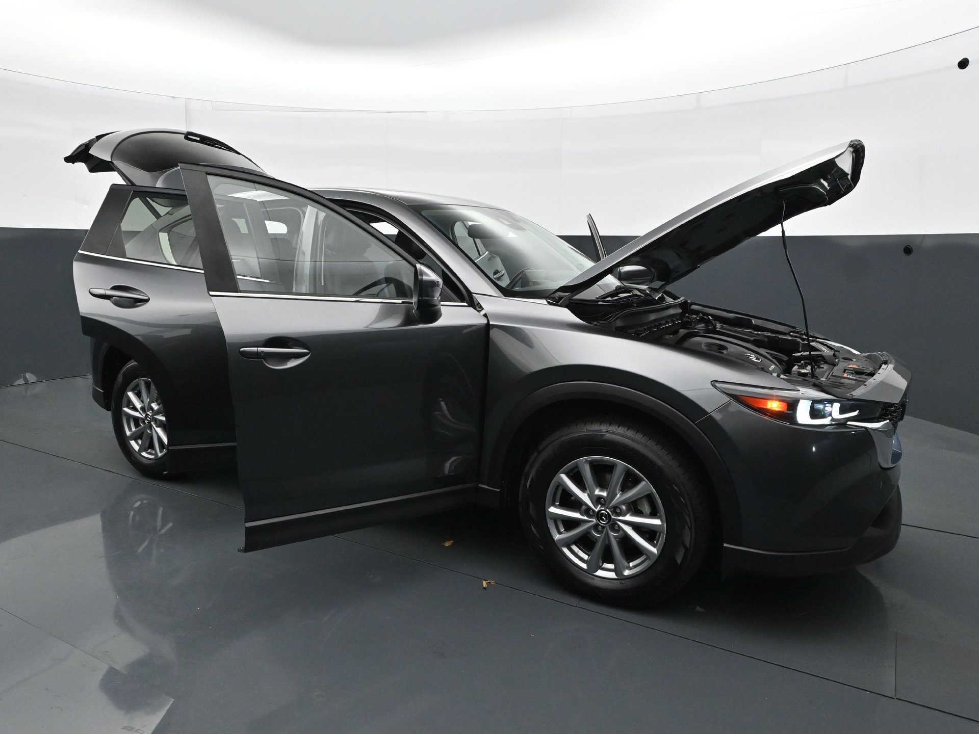 Used 2023 Machine Gray Metallic Mazda 2.5 S Preferred Package image 39
