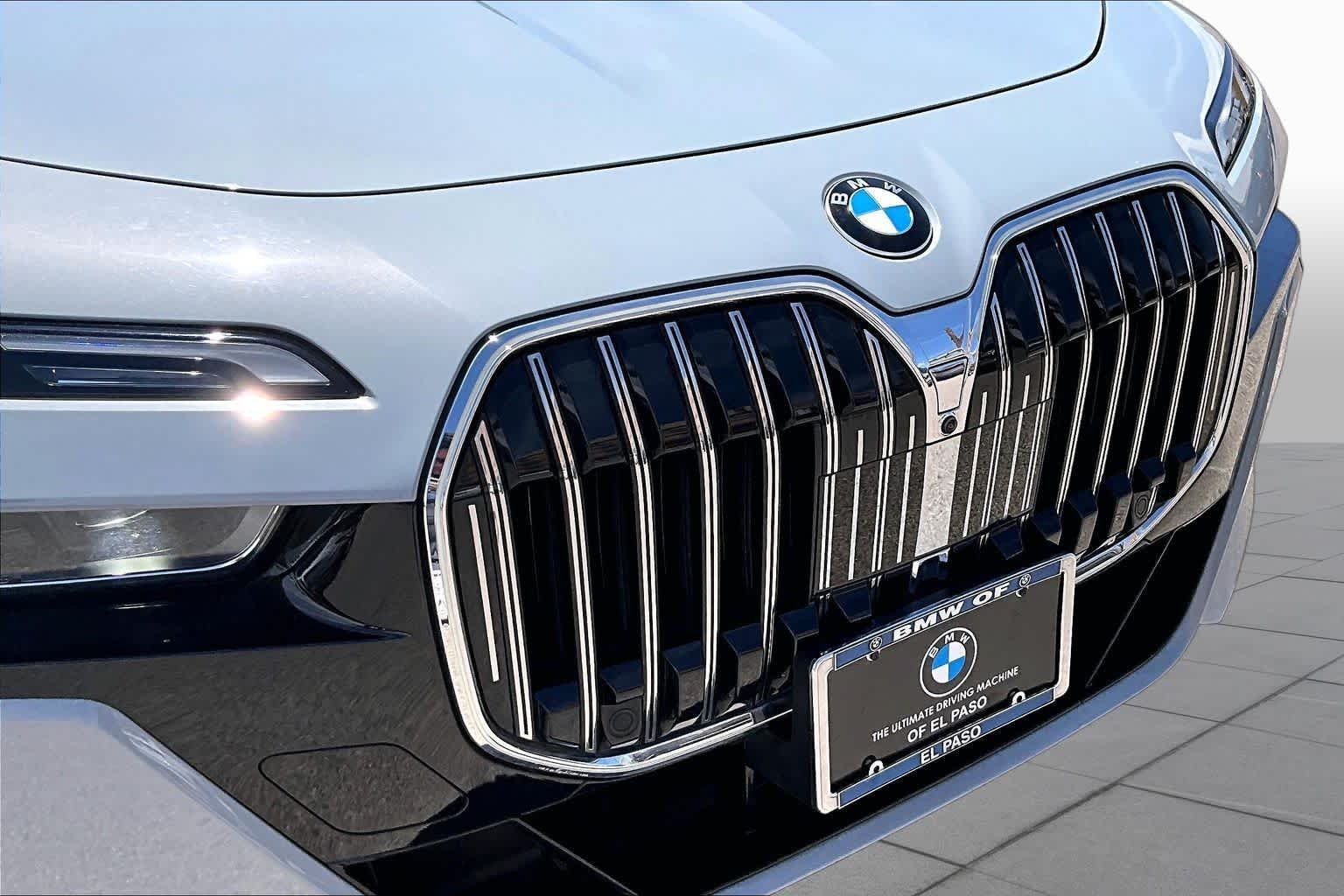 Used 2024 Brooklyn Grey Metallic BMW 760i xDrive image 28