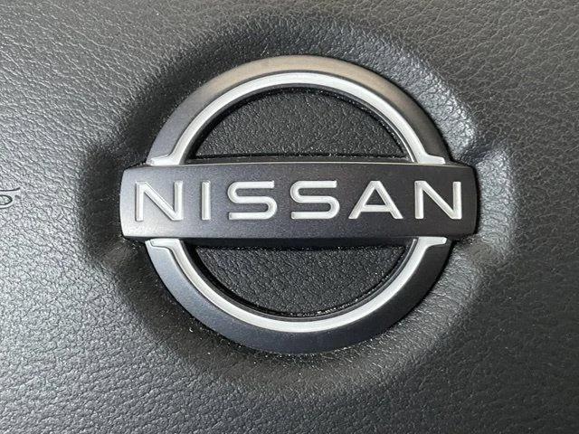 Used 2022 Tactical Green Metallic Nissan SV image 11