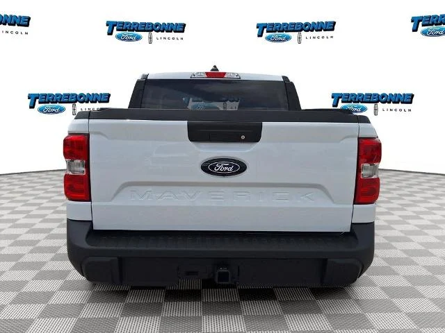 New 2026 Oxford White Ford XLT image 27