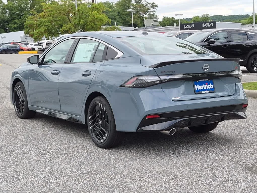 New 2026 Atlantic Gray Metallic Nissan SR image 4