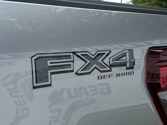 New 2026 Iconic Silver Metallic Ford XLT image 12