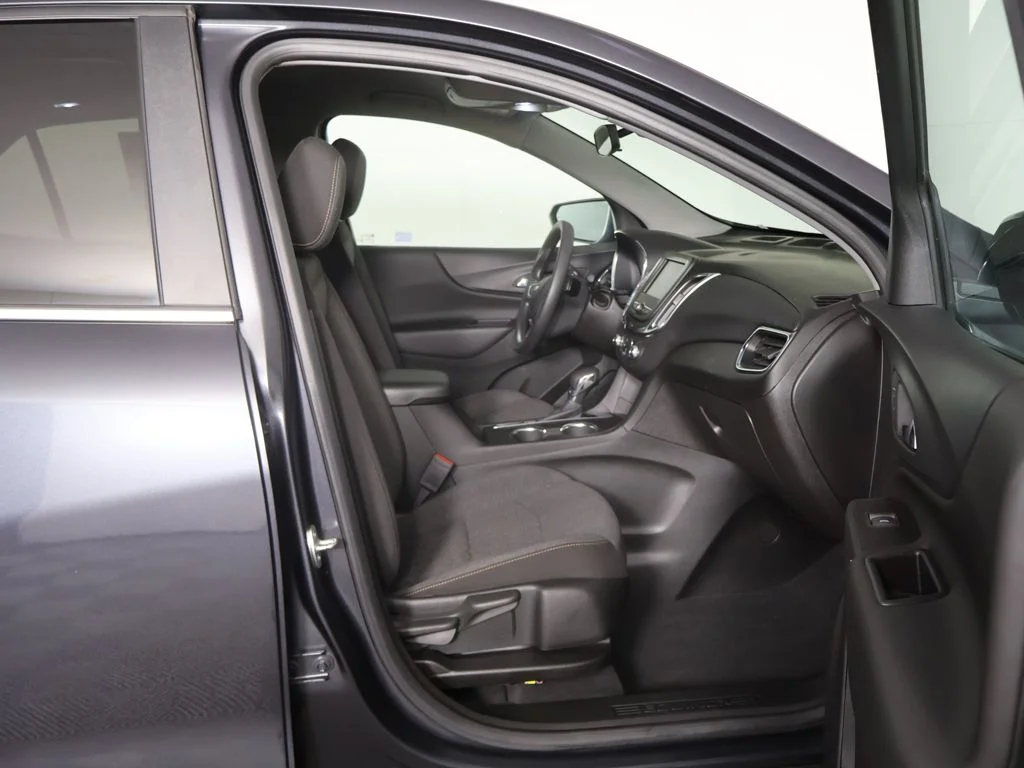 Used 2022 Gray Chevrolet LT image 26