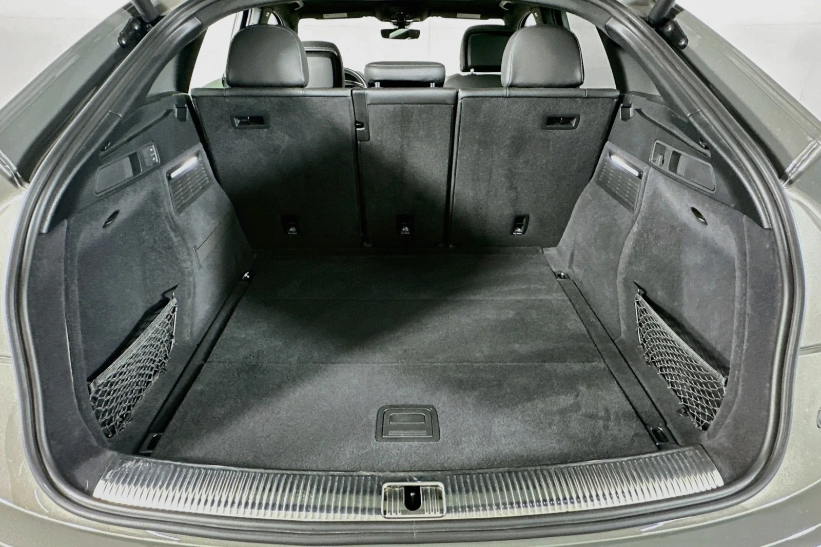 Used 2023 Chronos Gray Metallic Audi Premium Plus image 23