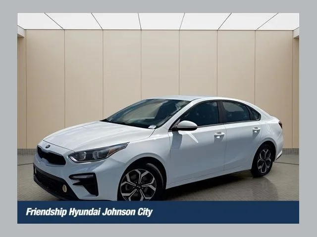 Used 2020 White Kia LXS image 1