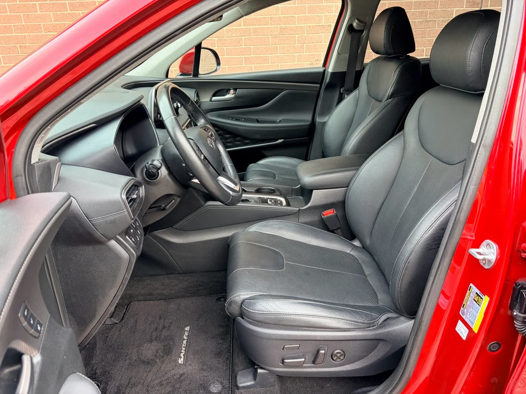 Used 2019 Scarlet Red Hyundai Ultimate image 12