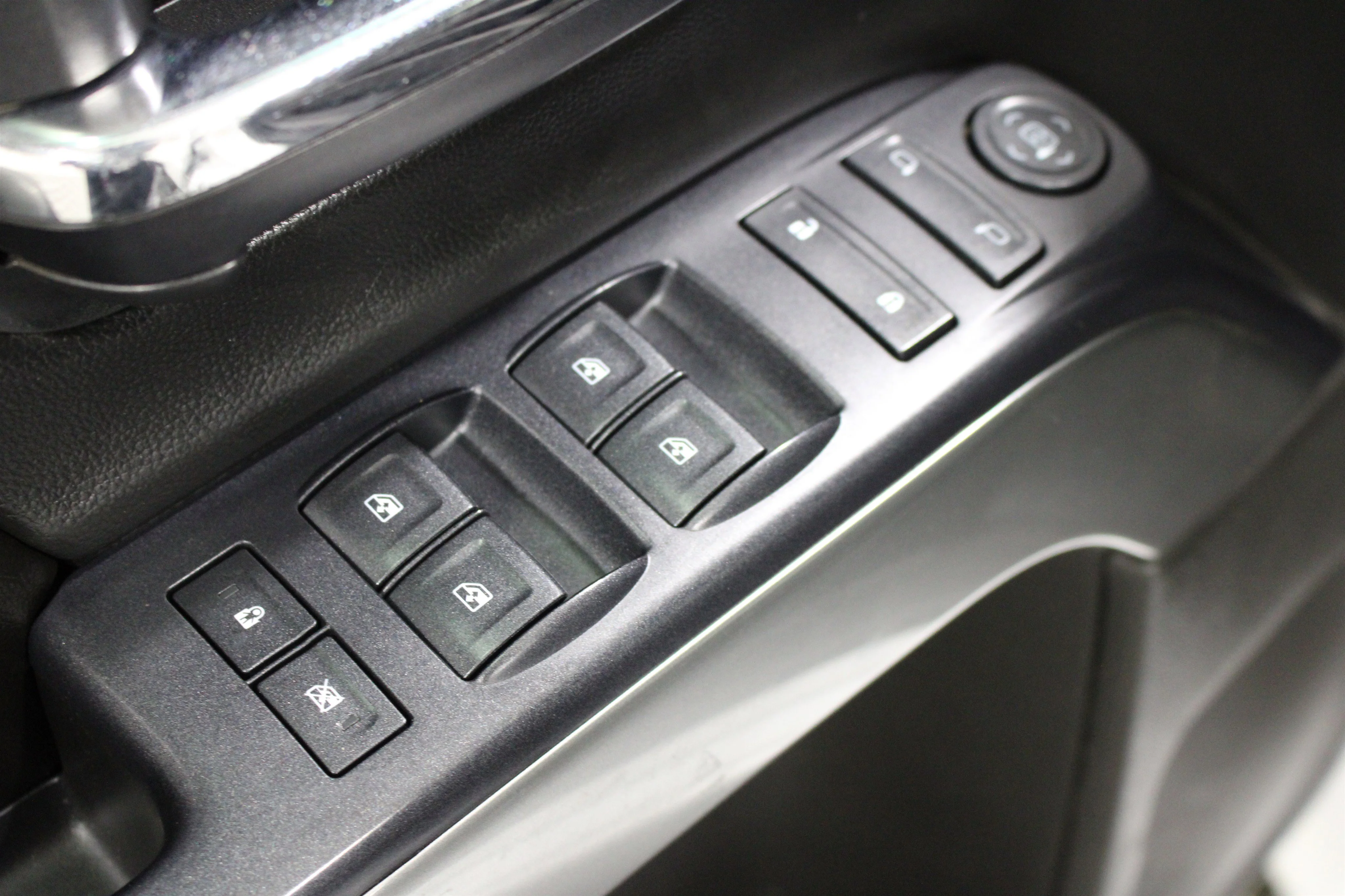 2015 Chevrolet Silverado 1500 LT - Photo 6