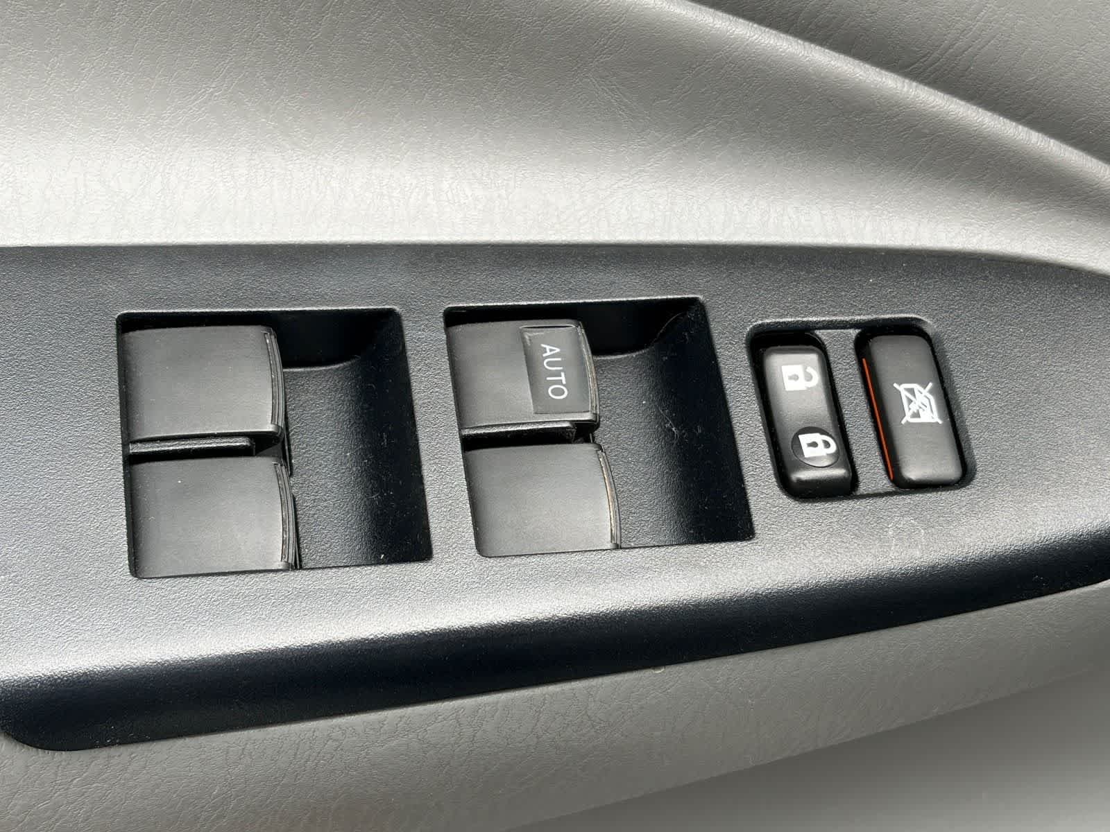 Used 2015 Super White Toyota PreRunner image 6